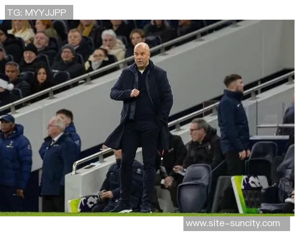 弗兰克谈西蒙斯红牌上诉无效罗梅罗激情或影响冷静表现